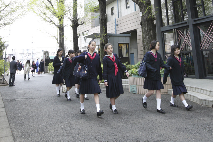 女子聖学院の一日 スクールライフ 女子聖学院中学校高等学校